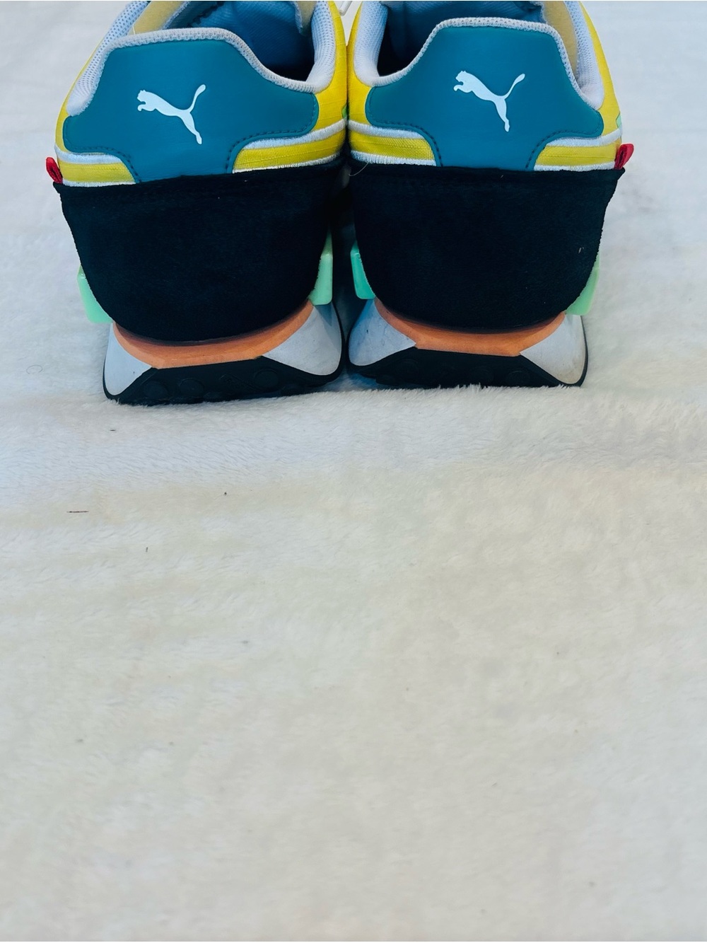 Puma Men’s Blue/Yellow/Green Retro Style Sneakers size 13 - Picture 3 of 8